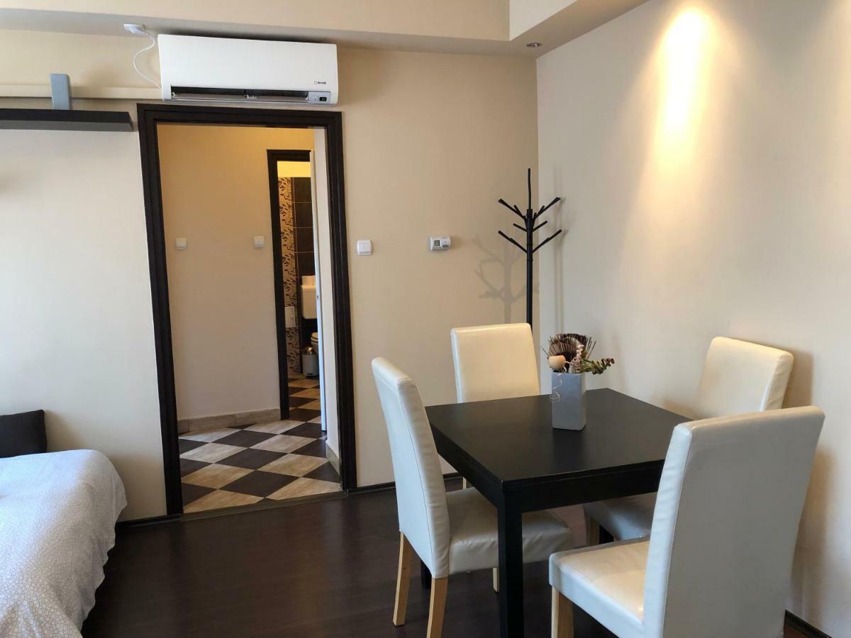 Balian Apartman Siófok Buitenkant foto