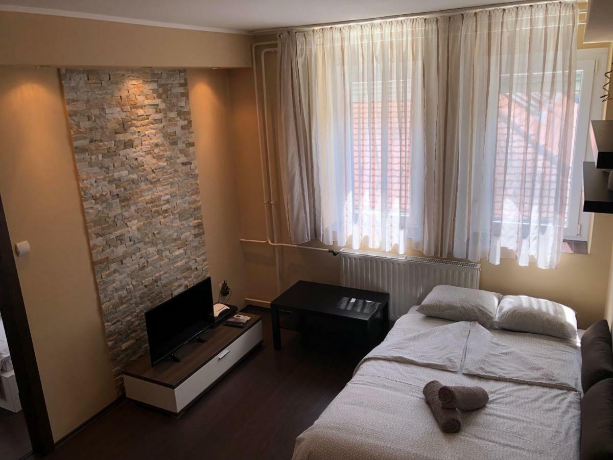 Balian Apartman Siófok Buitenkant foto